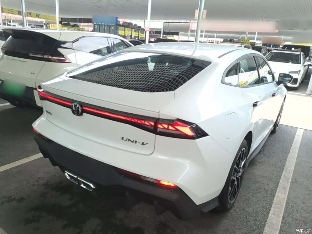 Changan UNI-V, 2026 7