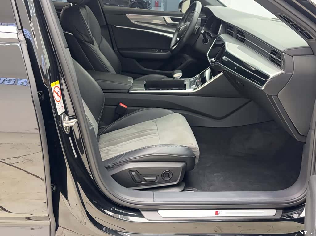 Audi A6L, 2022 20