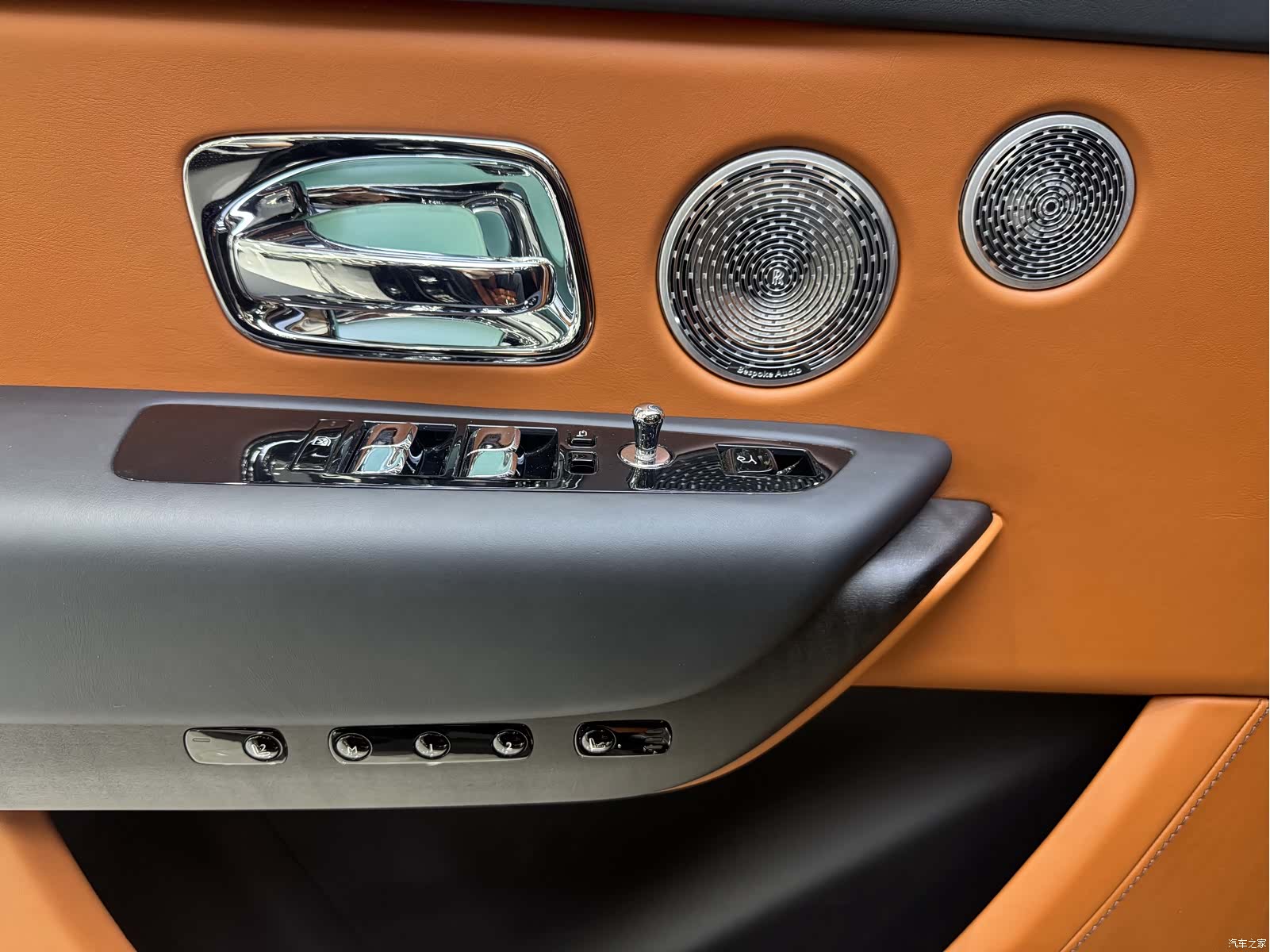 Rolls-Royce Cullinan, 2021 9