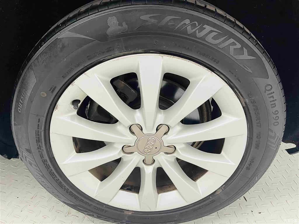 Audi A6L, 2014 17