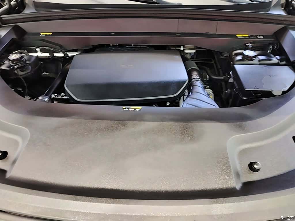 Li Auto L8, 2023 16
