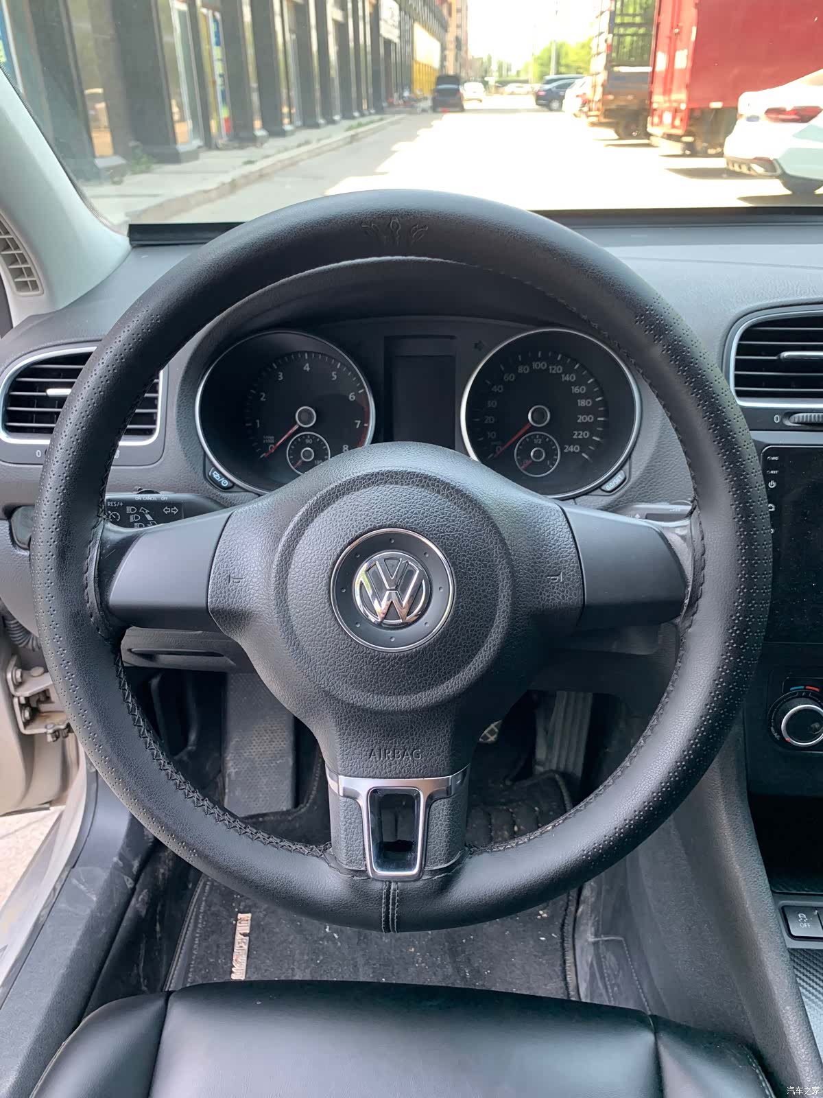 Volkswagen Golf, 2013 8