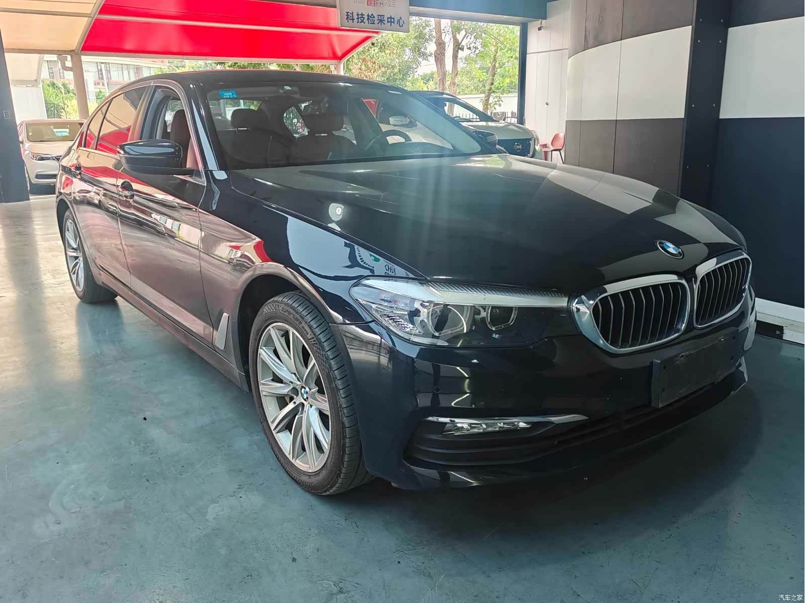 BMW 5 Series, 2017 3