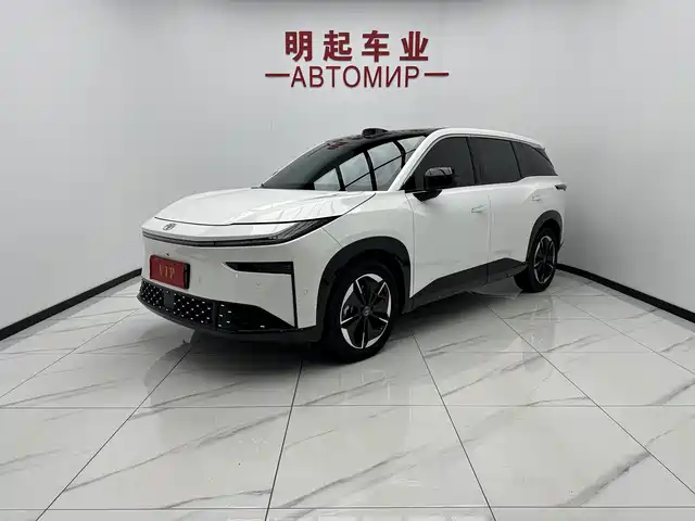 Toyota bZ3X 2025 — купить из Китая под заказ