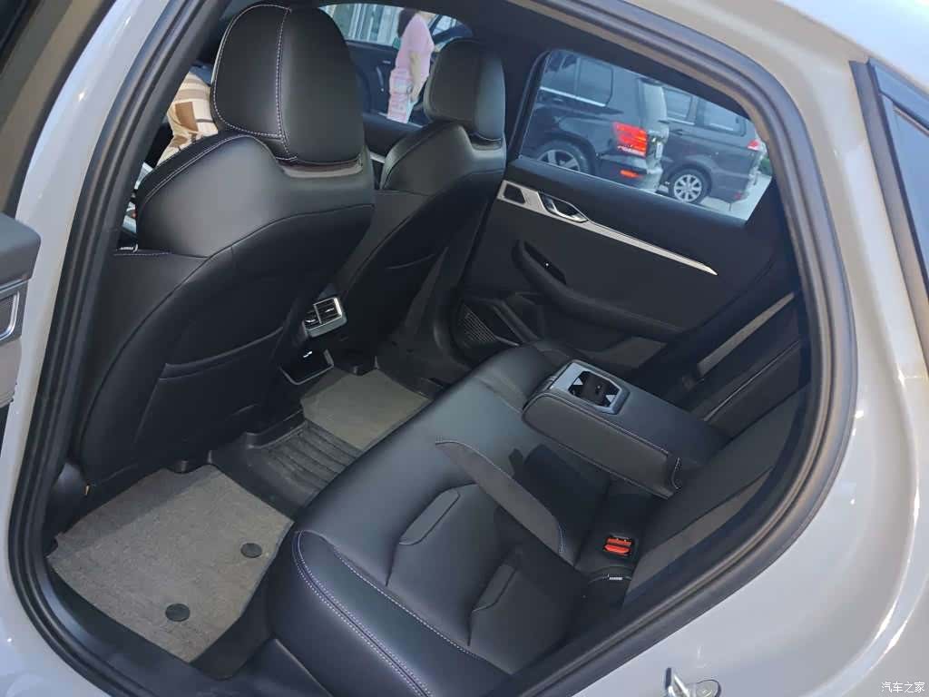 Geely Preface, 2024 6