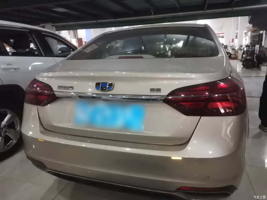 Geely Emgrand, 2018 6