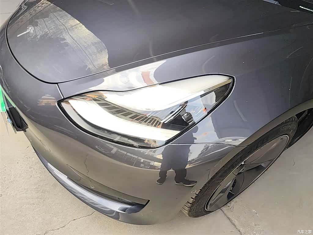 Tesla Model 3, 2020 24