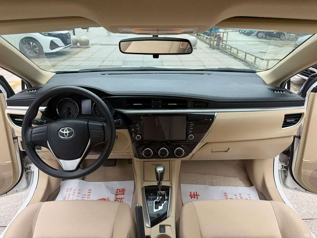 Toyota Corolla, 2015 7