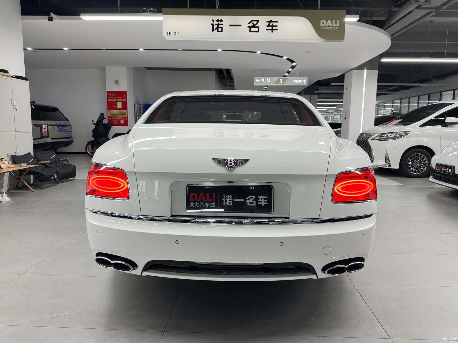 Bentley Flying Spur, 2014 все фото
