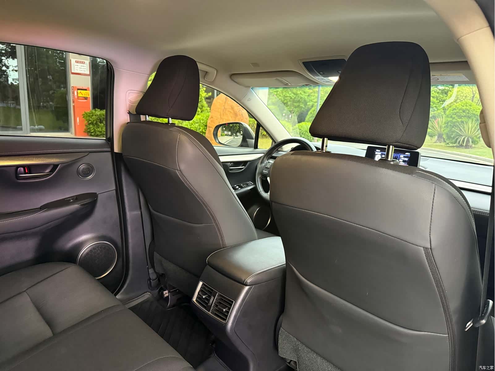 Lexus NX, 2018 16
