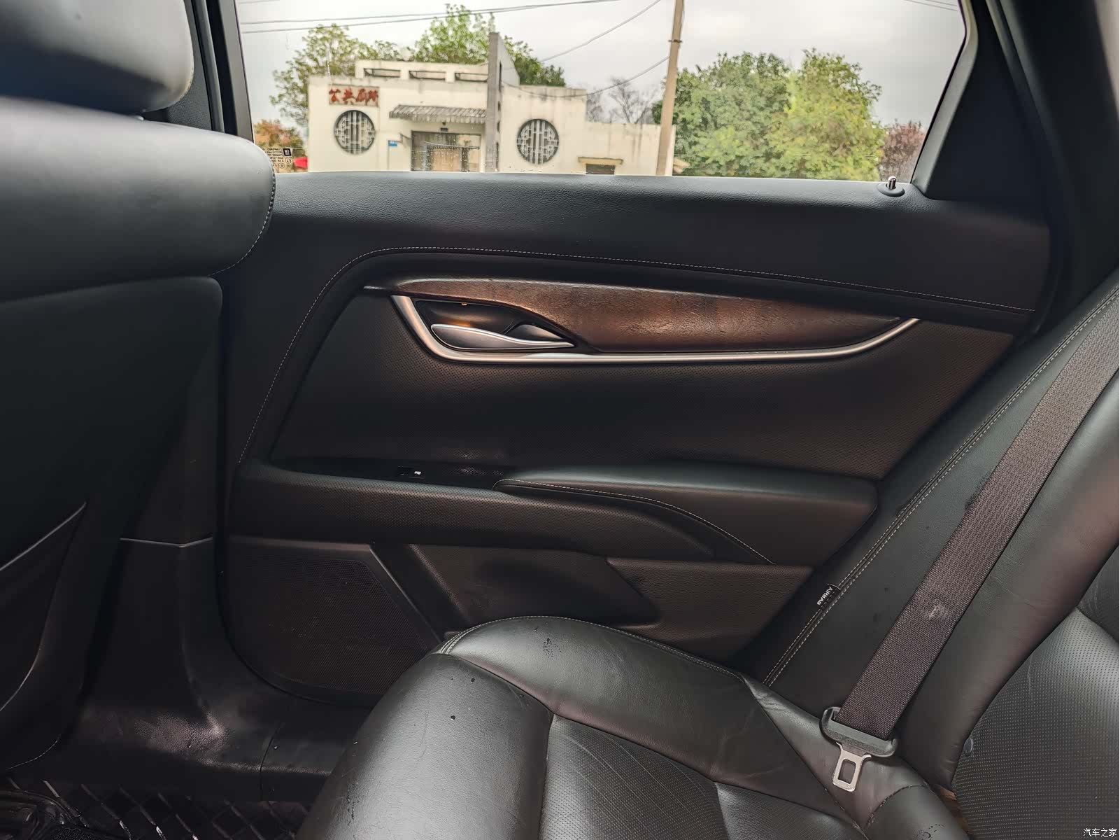 Cadillac XTS, 2018 11