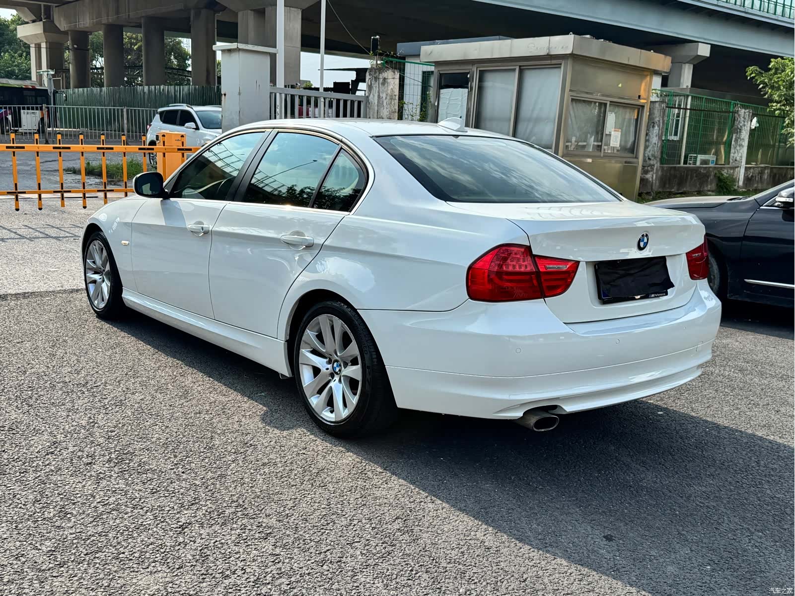 BMW 3 Series, 2012 16