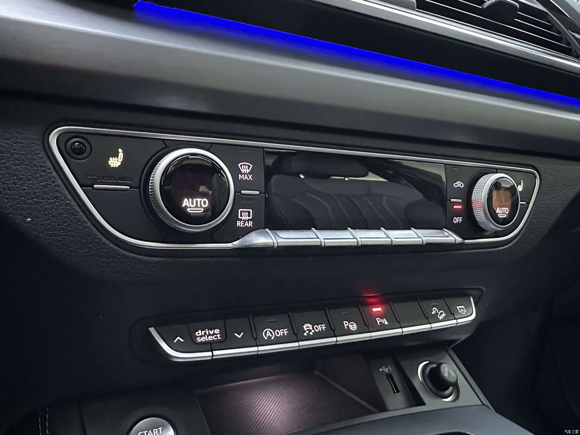 Audi Q5L, 2022 10