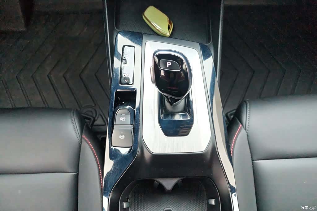 MG MG5, 2023 16
