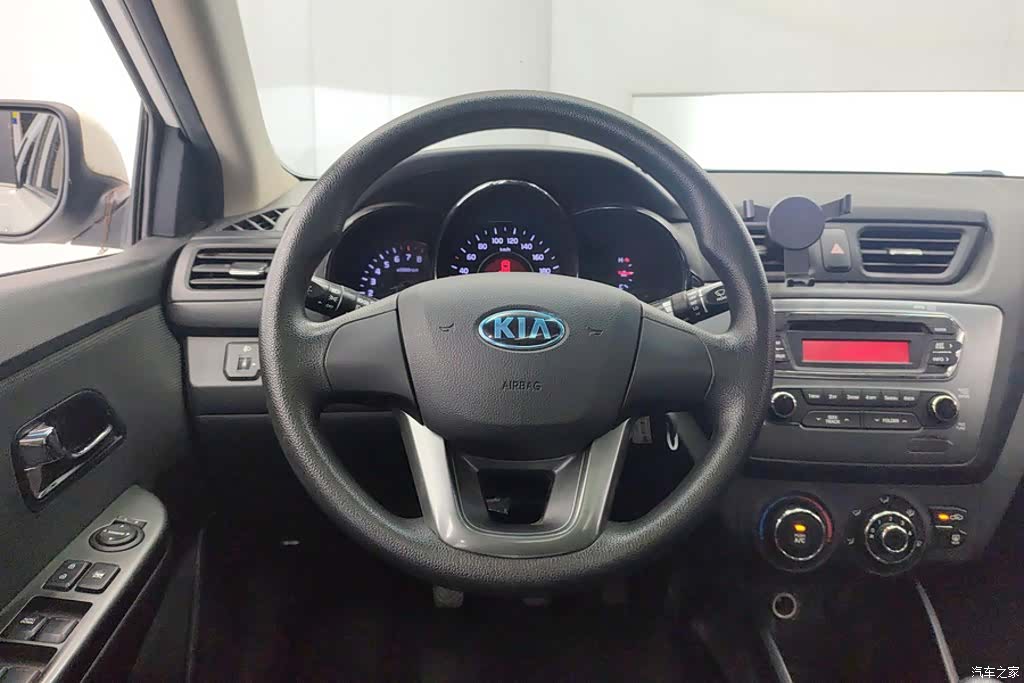 Kia K2, 2014 15