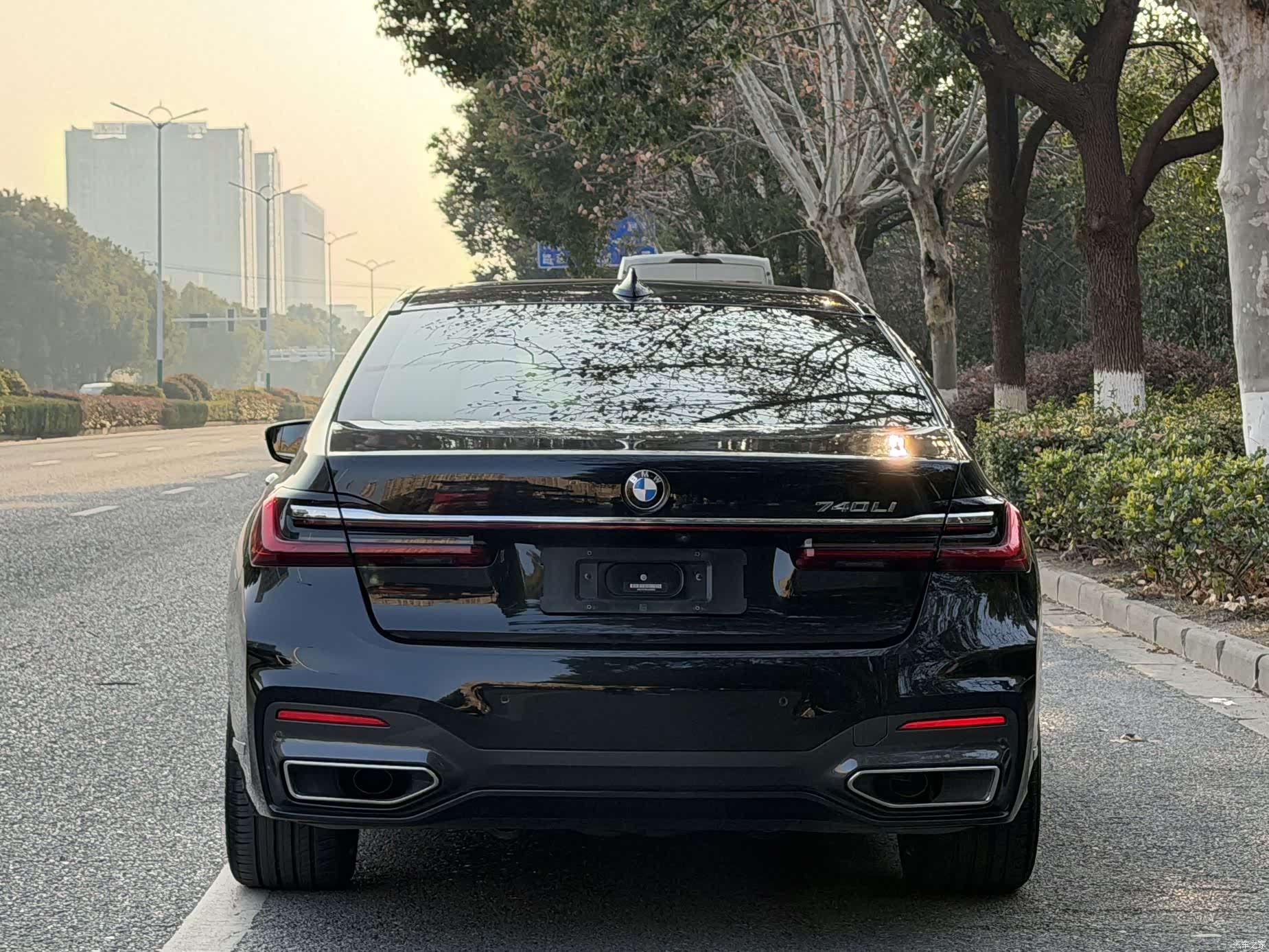 BMW 7 Series, 2020 все фото