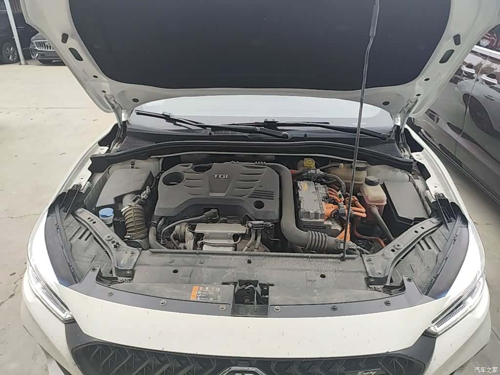 MG 6, 2021 17