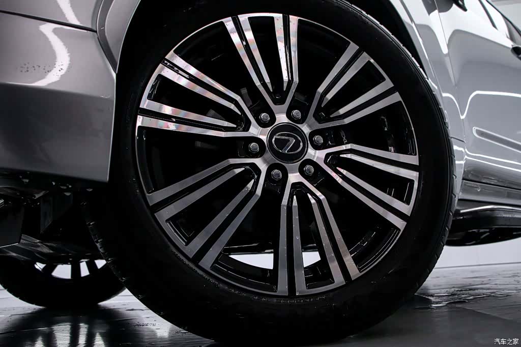 Lexus LX, 2024 20
