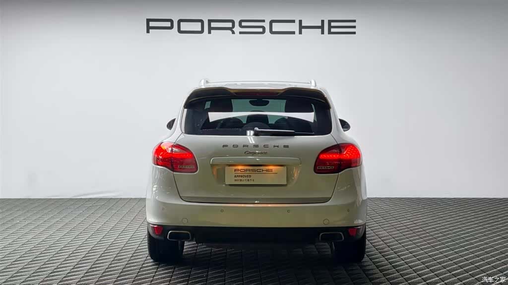 Porsche Cayenne, 2014 все фото