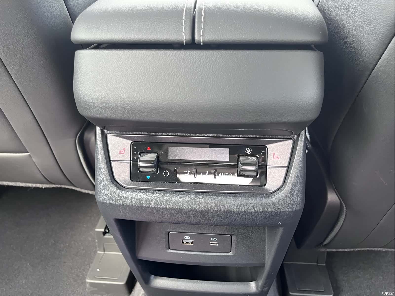 Ford Edge L, 2026 16