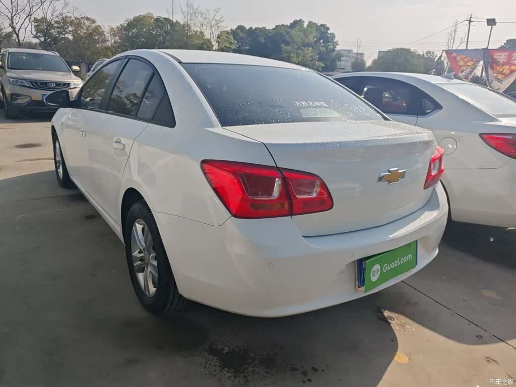 Chevrolet SE, 2015 все фото