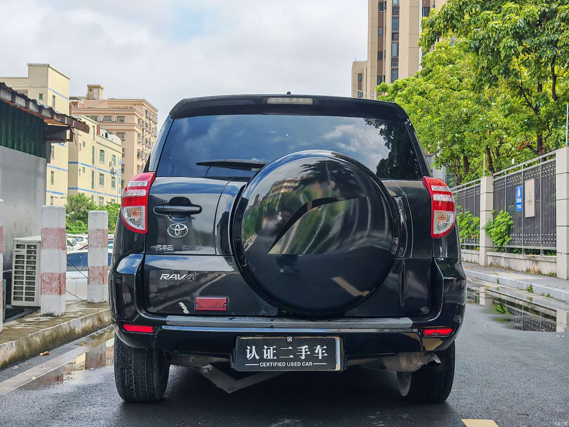 Toyota RAV4, 2011 все фото