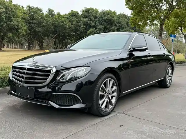 Mercedes-Benz E-Class 2018 — купить из Китая под заказ