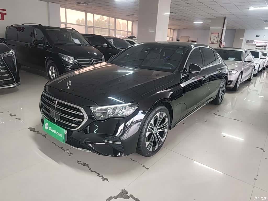 Mercedes-Benz E-Class, 2025 1