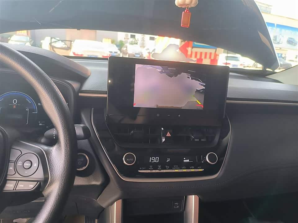 Toyota Corolla Sharp amplifier