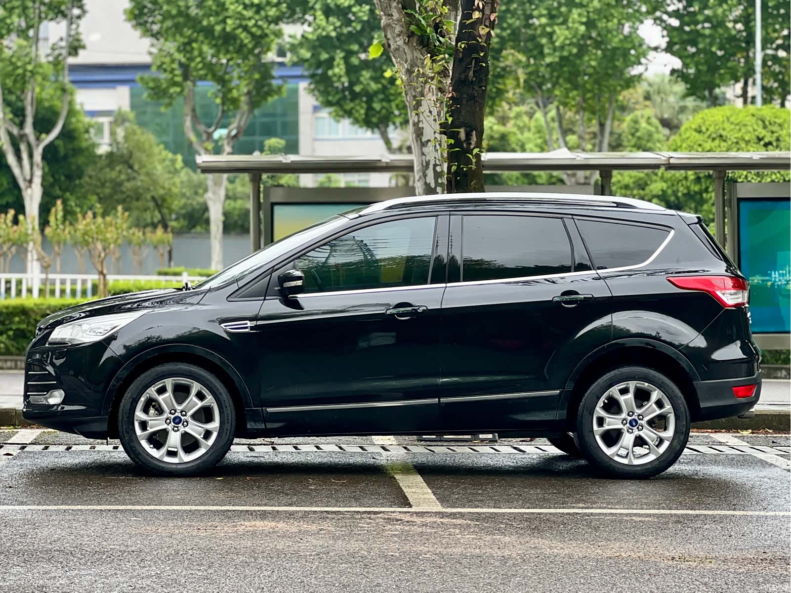 Ford Kuga, 2013 3