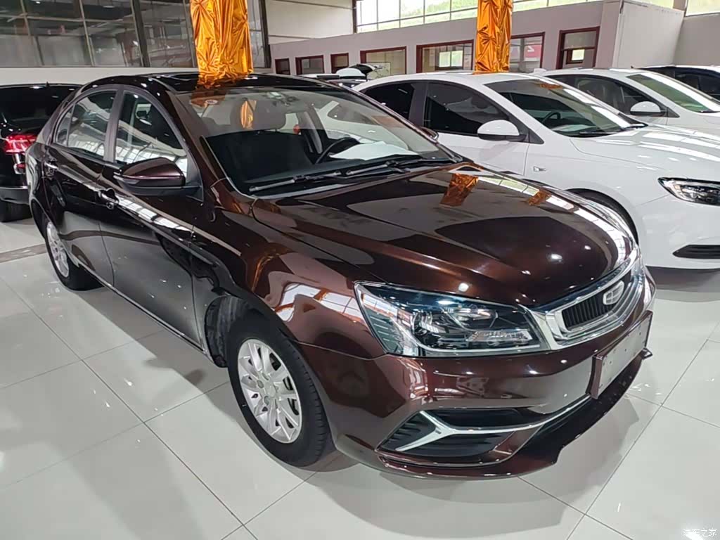 Geely Emgrand, 2021 4