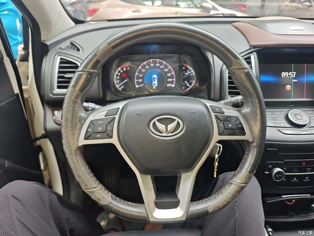 BAIC S6, 2017 7