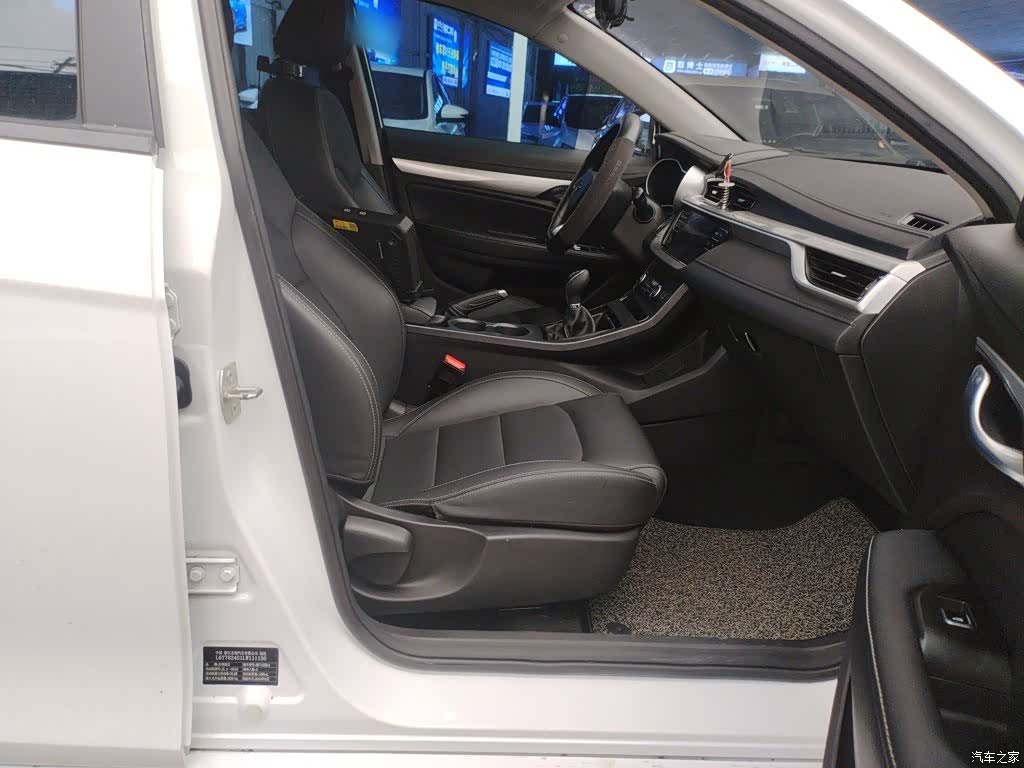 Geely Emgrand, 2020 22