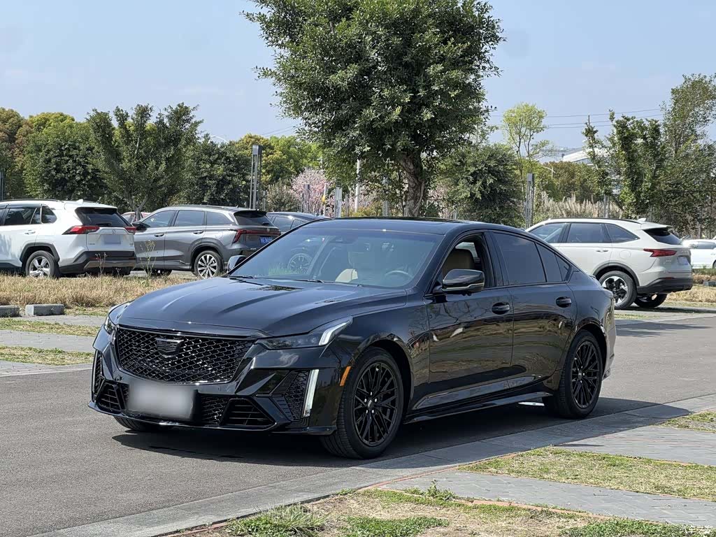 Cadillac CT5, 2024 2