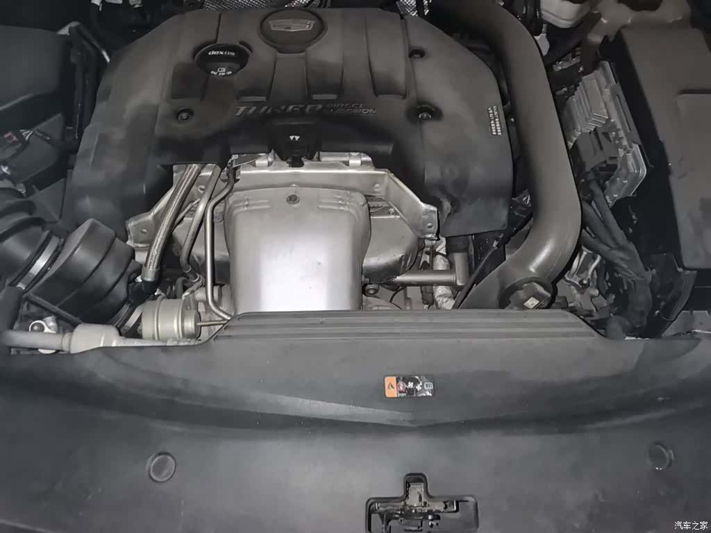Cadillac XTS, 2018 11