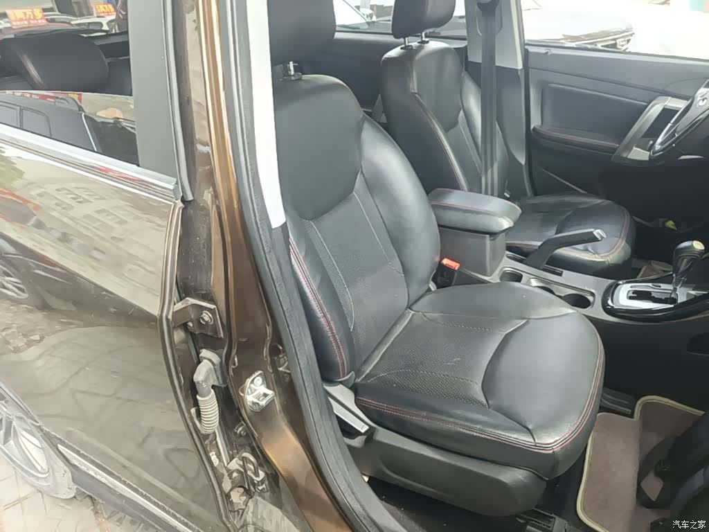 Chery 5, 2015 25