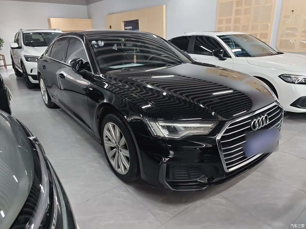 Audi A6L, 2021 все фото