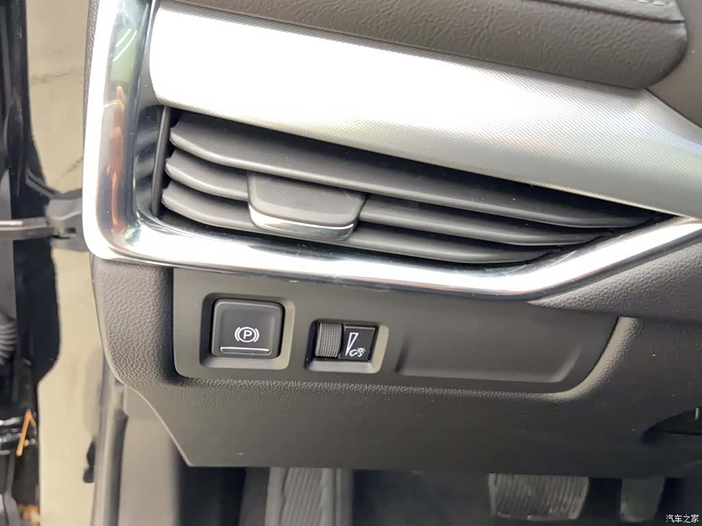 Cadillac XT4, 2021 18