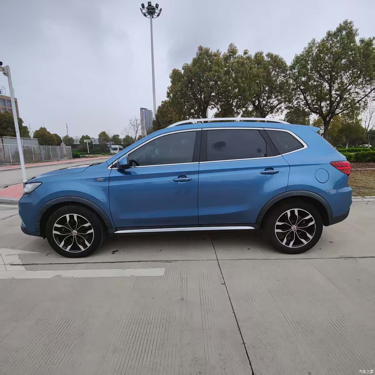 Roewe RX5, 2017 4