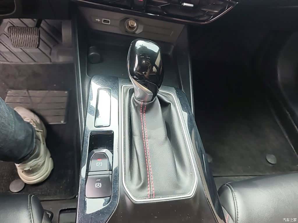 MG MG5, 2022 10