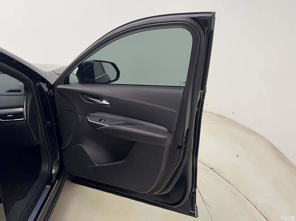 Cadillac XT4, 2021 17