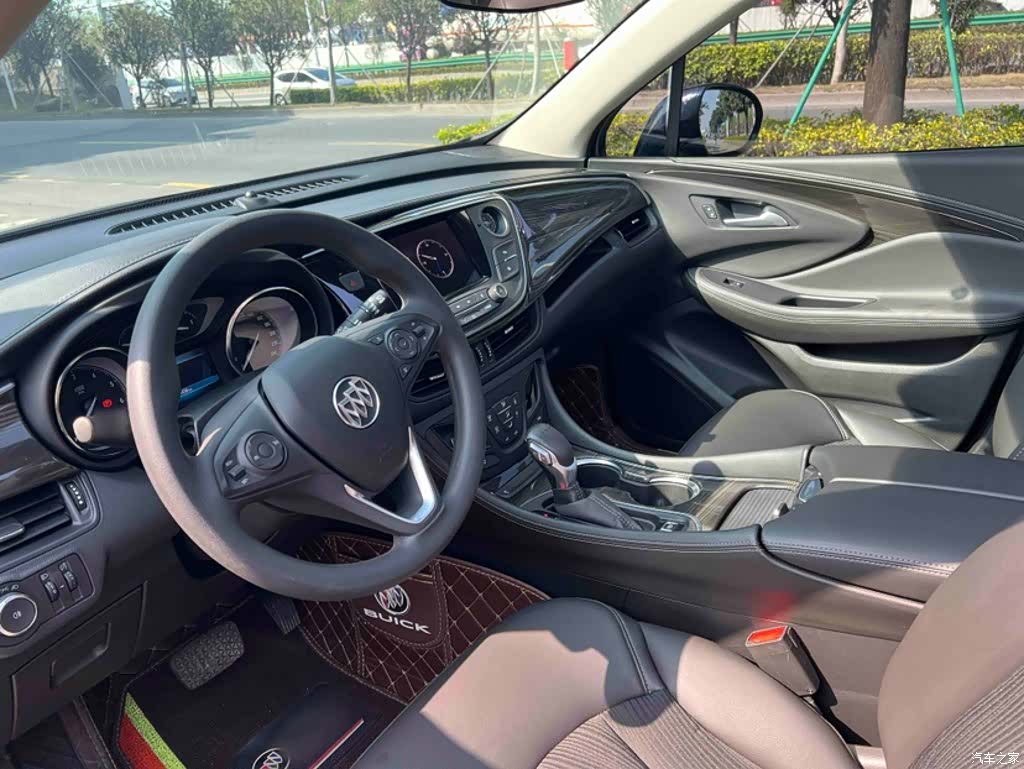 Buick Envision Plus, 2021 13