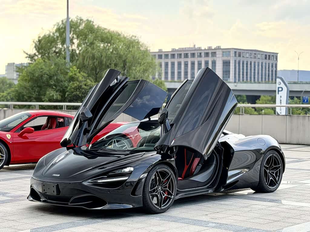McLaren 720S
