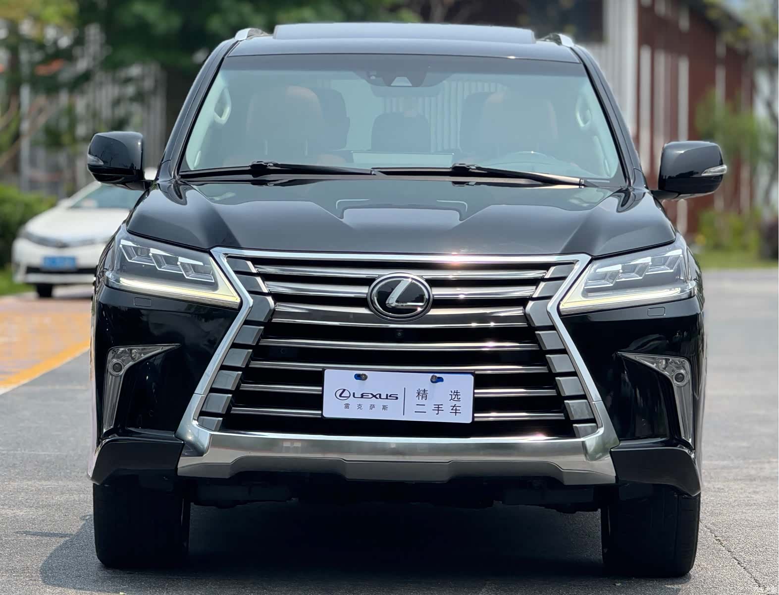 Lexus LX, 2018 2