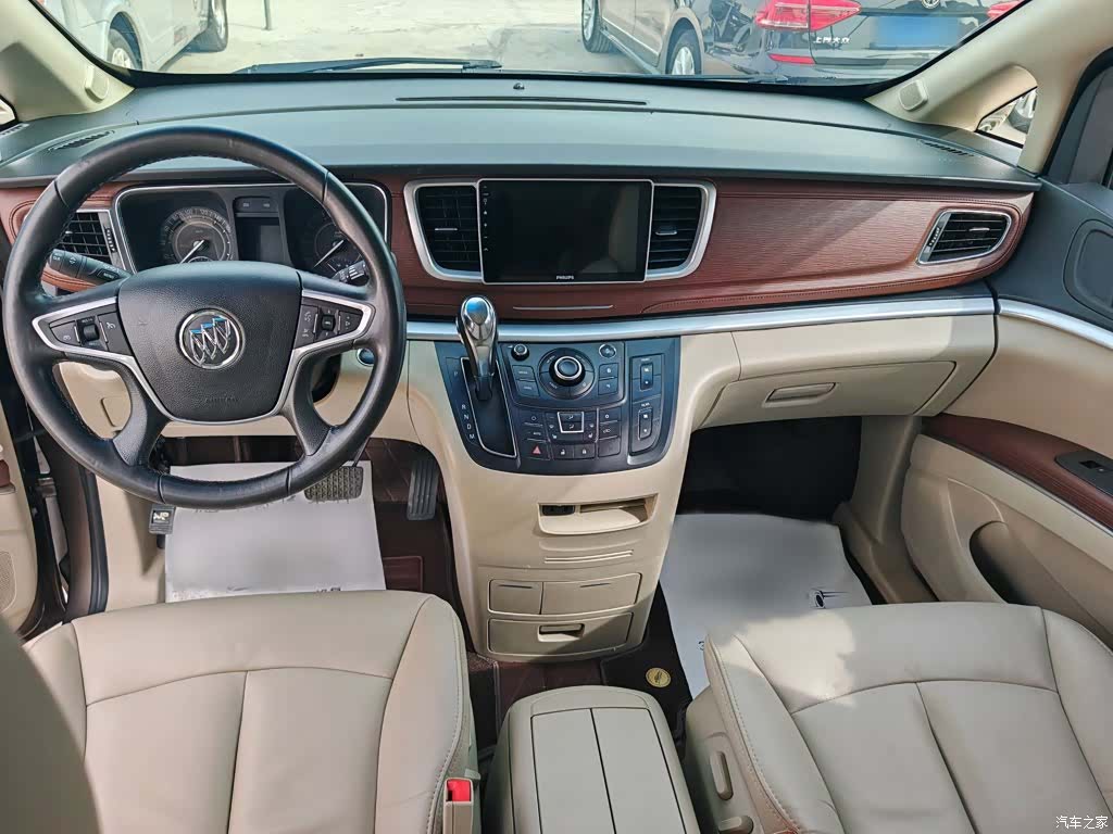 Buick GL8, 2018 14