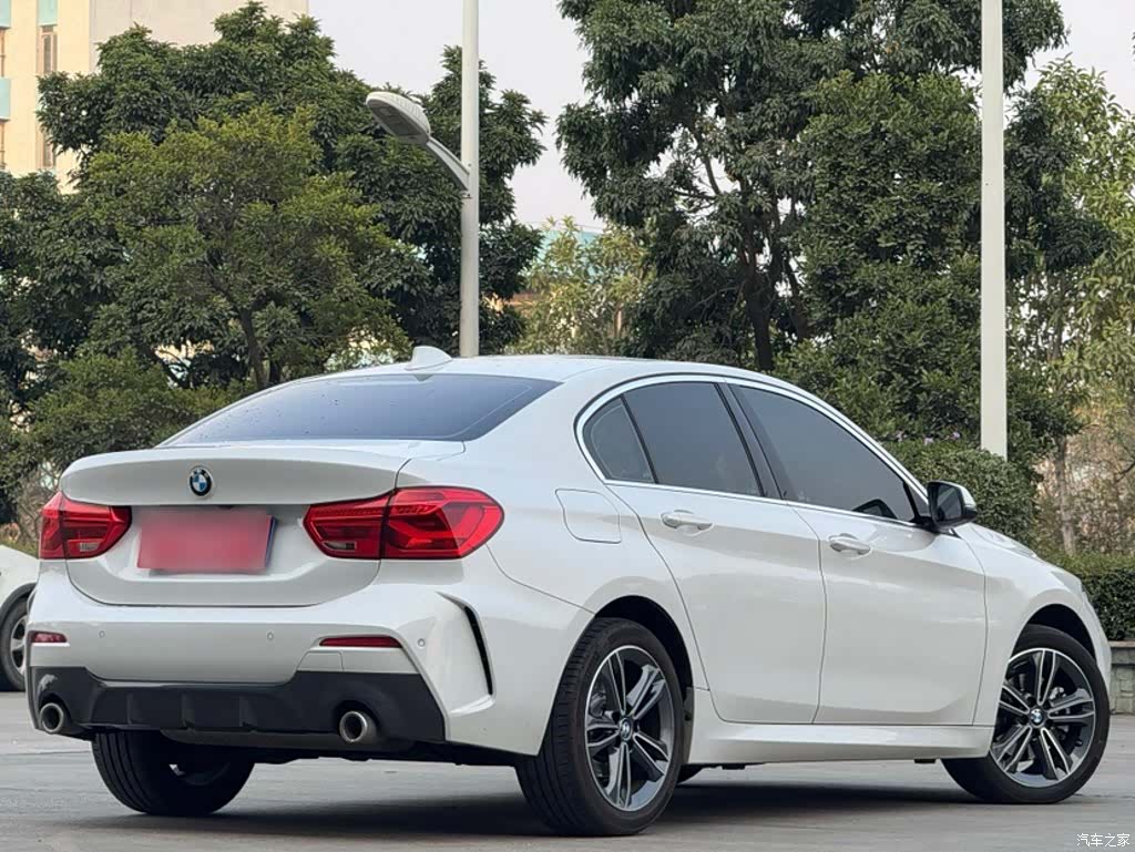 BMW 1 Series, 2022 23