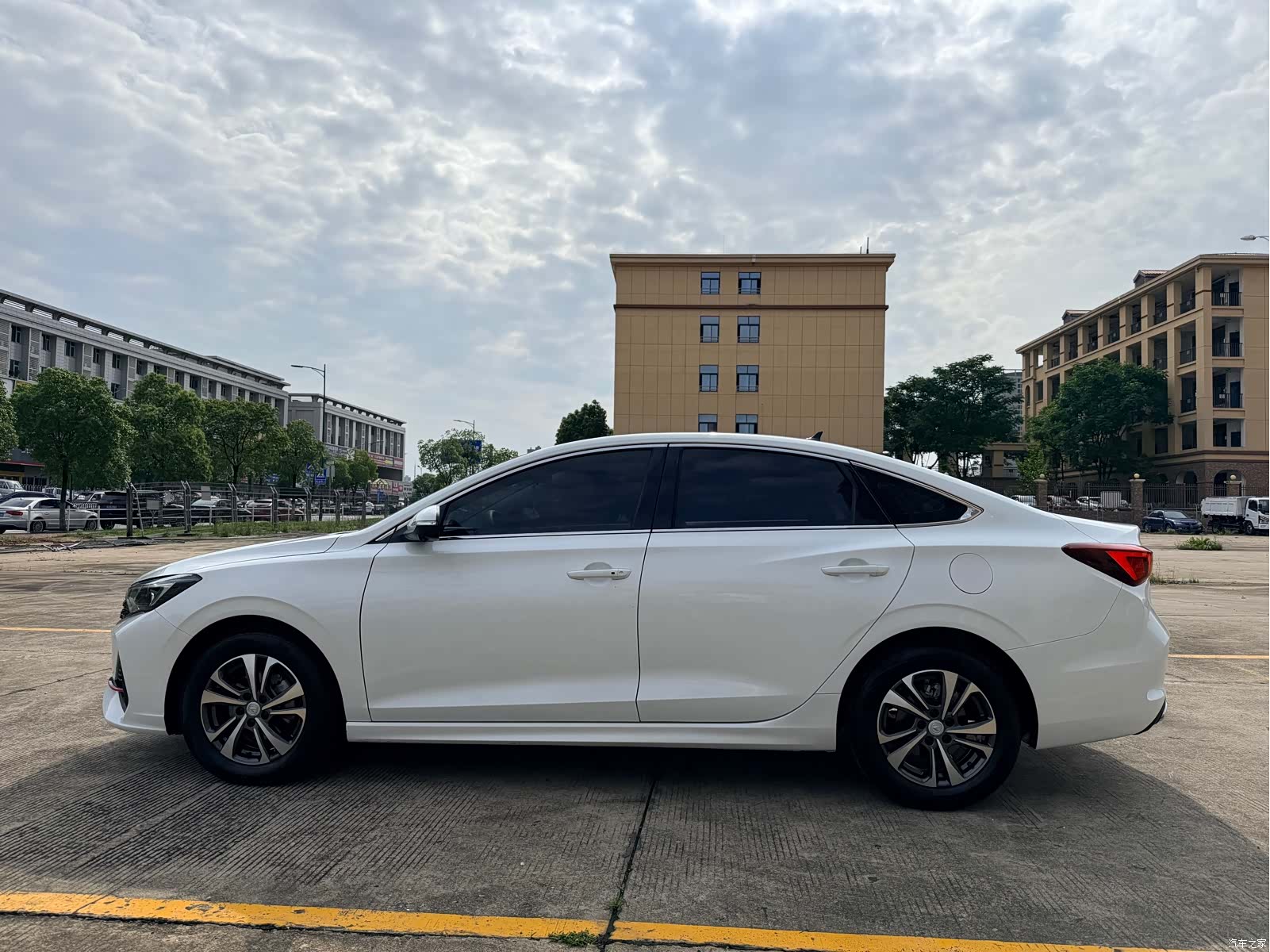 Changan Eado, 2022 10