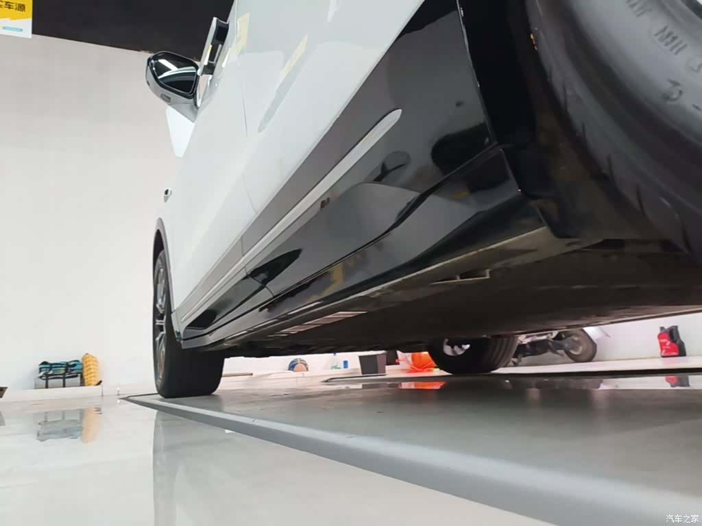 NIO EC6, 2025 21