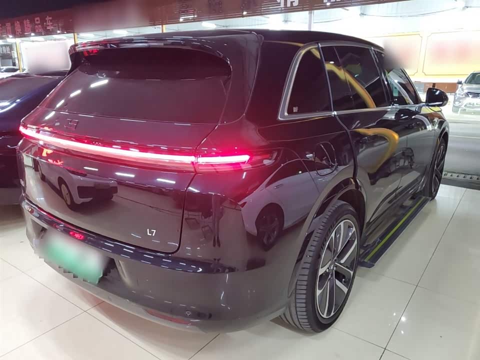Li Auto Ideal L7