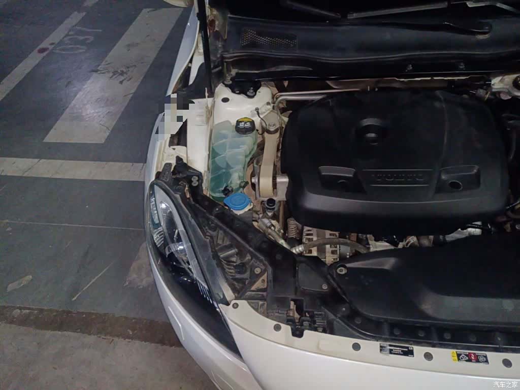 Volvo V40, 2016 21